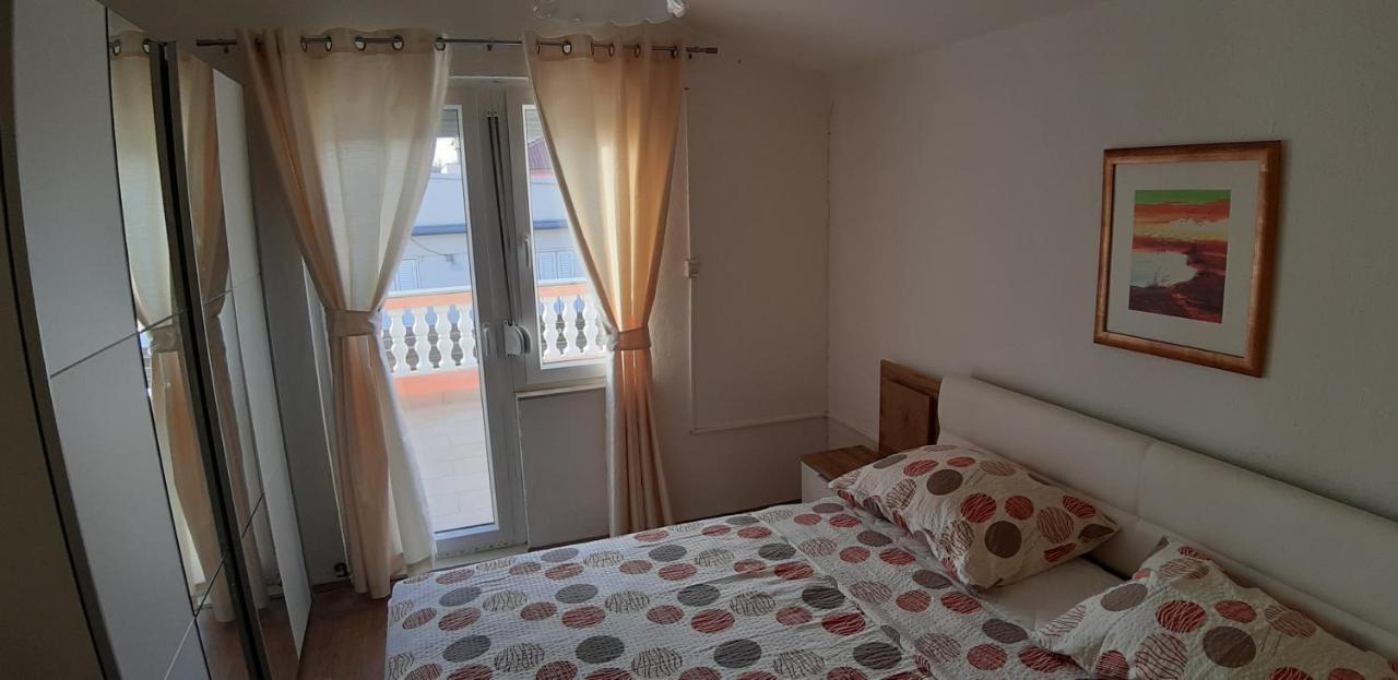 Apartman Jopa Pag Town Eksteriør billede
